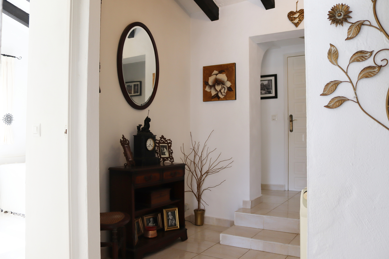 Villa a Orba, Alicante, Spagna 6 camere da letto, 178 mq. N° 197234