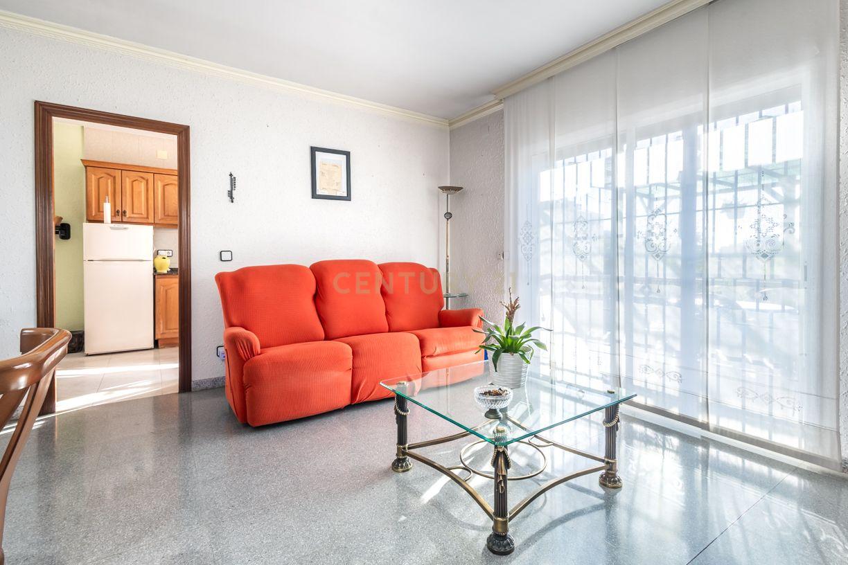 Casa a Viladecans, Barcelona, Spagna 5 camere da letto, 258 mq. N° 197526