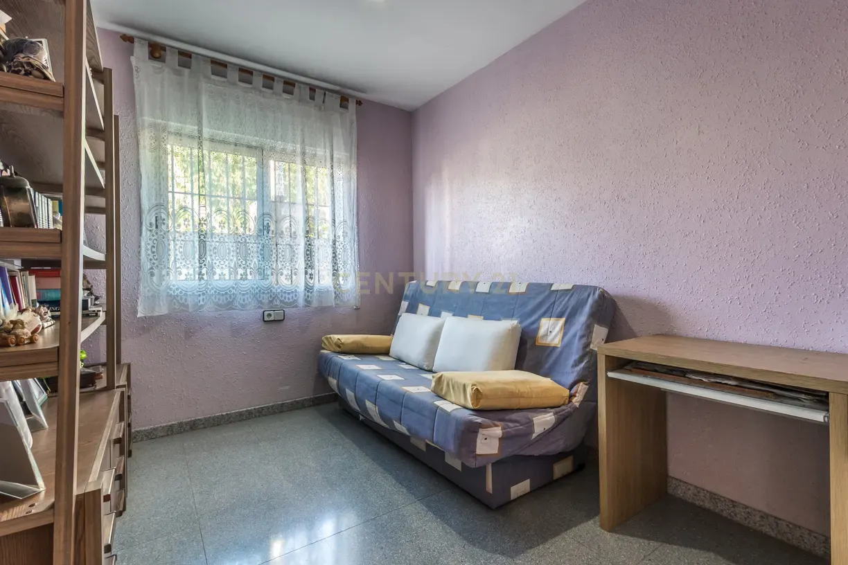 Casa a Viladecans, Barcelona, Spagna 5 camere da letto, 258 mq. N° 197526