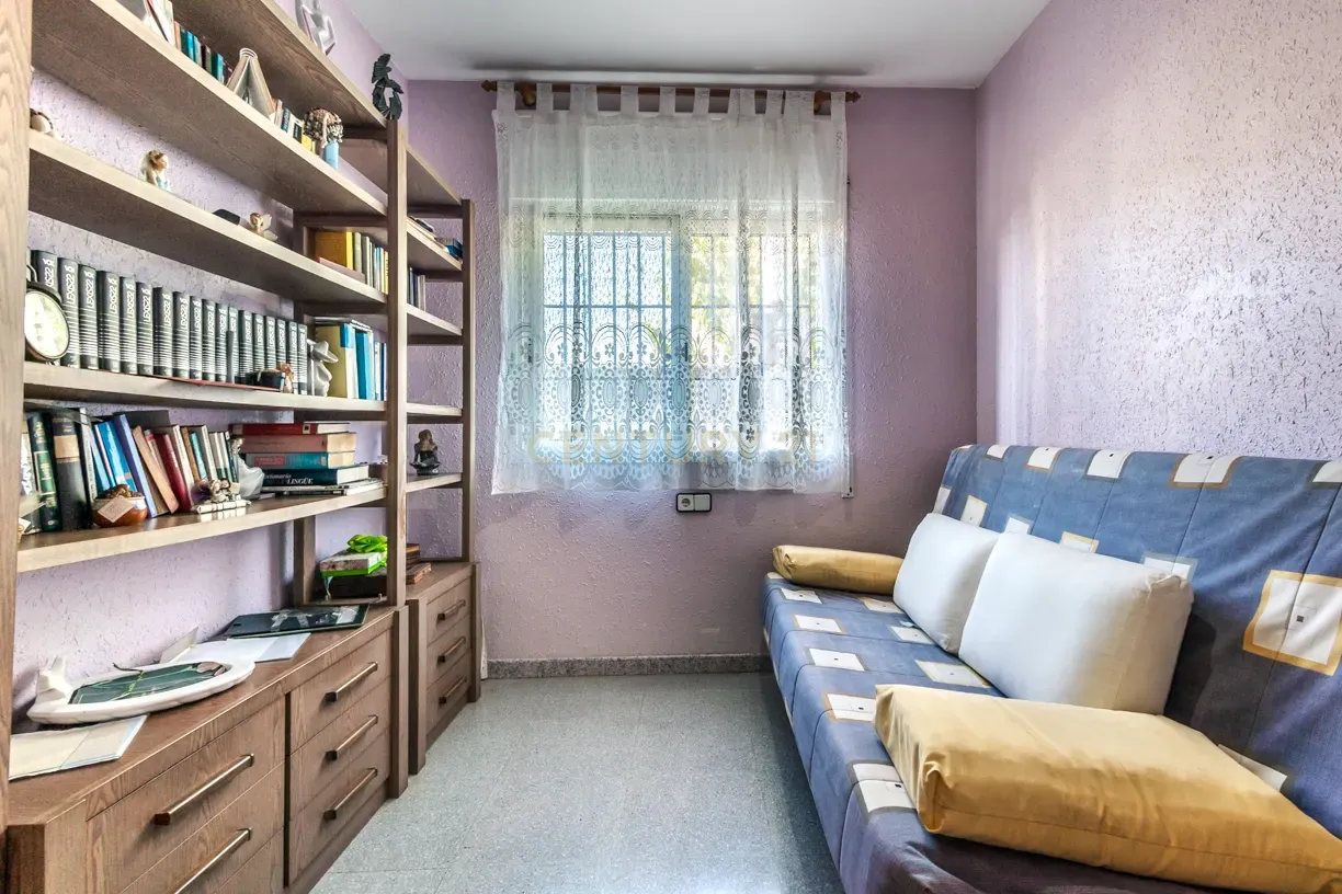 Casa a Viladecans, Barcelona, Spagna 5 camere da letto, 258 mq. N° 197526