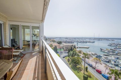 Apartment in Torrevieja, Alicante, Spain 3 bedrooms, 150 sq.m. No. 199337