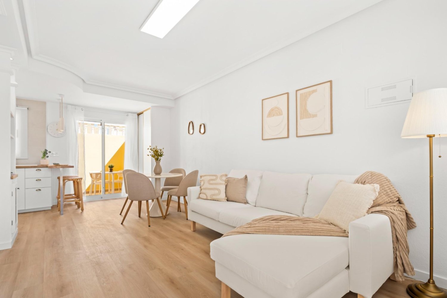 House in Alicante, Spain 75 sq.m. No. 199661