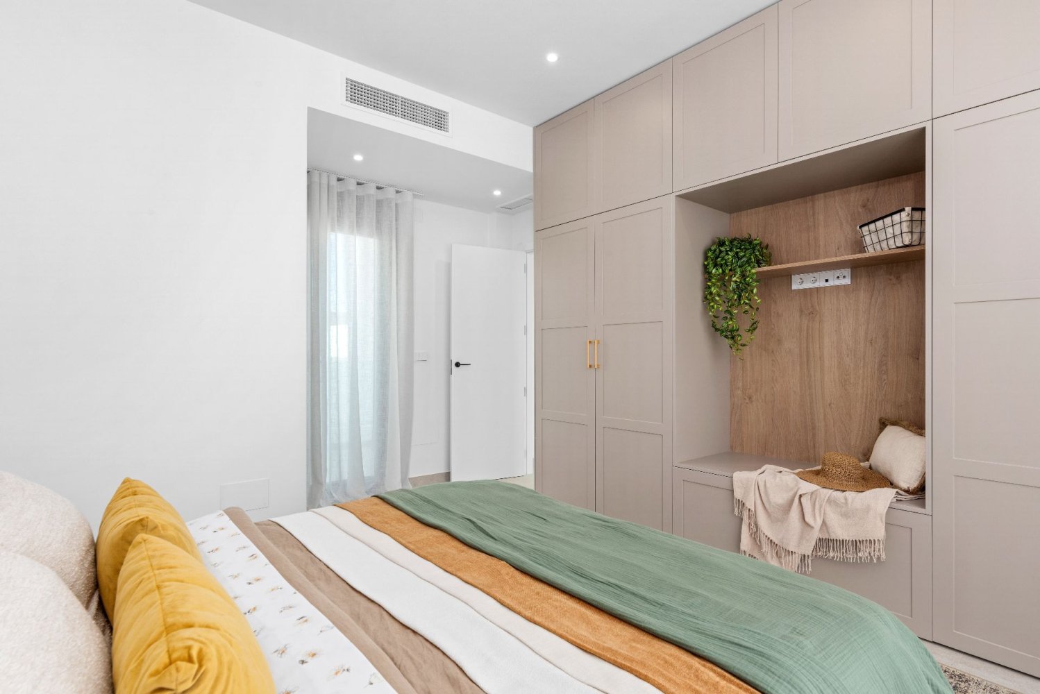 House in Finestrat, Alicante, Spanien 4 Schlafzimmer, 311 m2 Nr. 95392