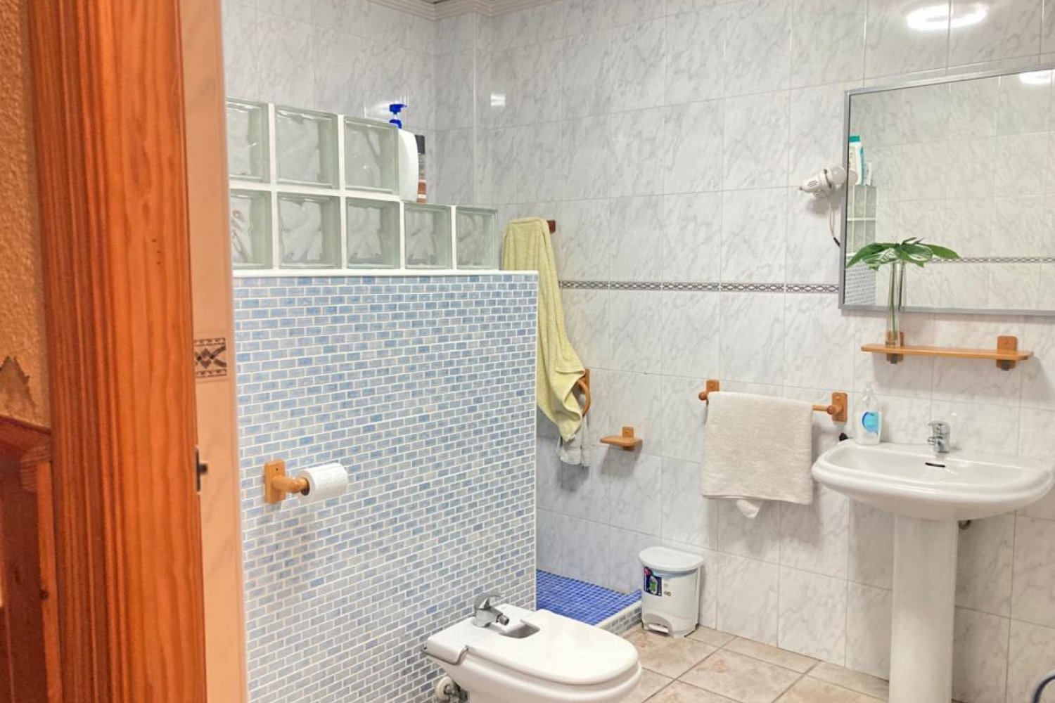 Townhouse in Catral, Alicante, Spanien 6 Schlafzimmer,  Nr. 195712