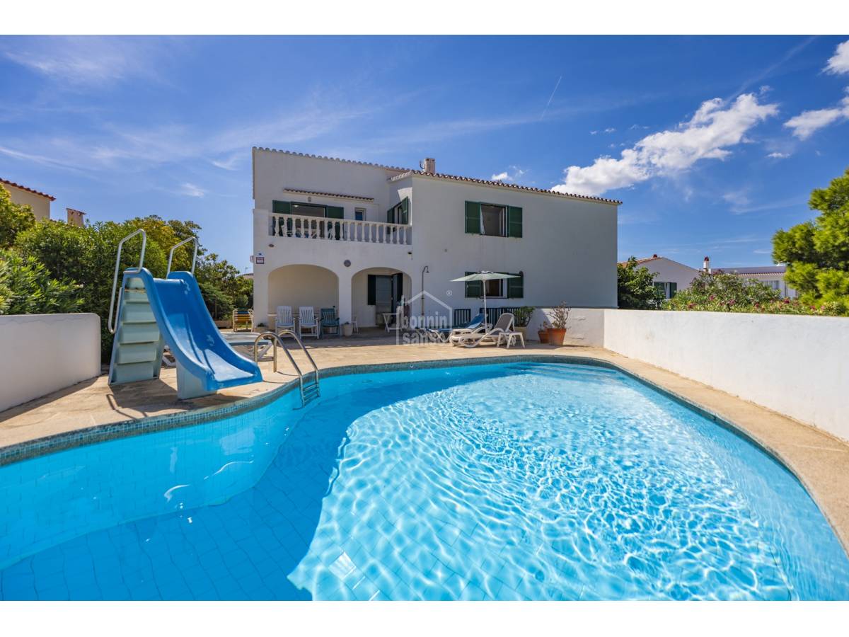 Villa a Es Castell, Menorca, Spagna 6 camere da letto, 382 mq. N° 198171