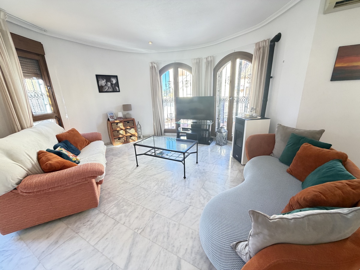 Villa a Lomas De La Juliana, Alicante, Spagna 4 camere da letto, 132 mq. N° 197426
