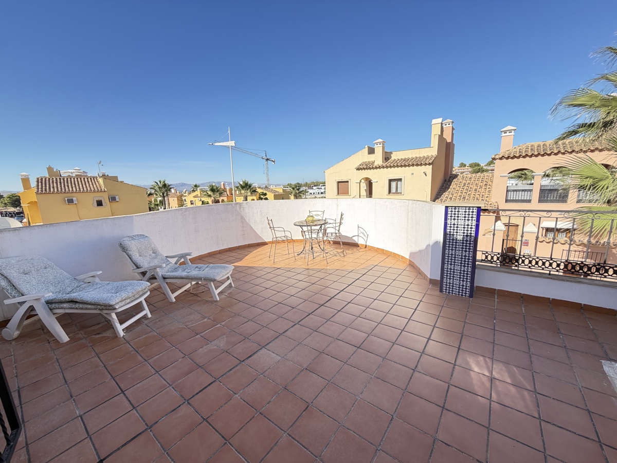 Villa a Lomas De La Juliana, Alicante, Spagna 4 camere da letto, 132 mq. N° 197426