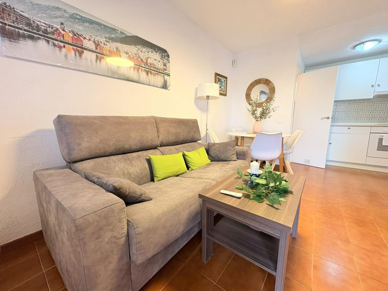 Bungalow in Torrevieja, Alicante, Spain 42 sq.m. No. 199900