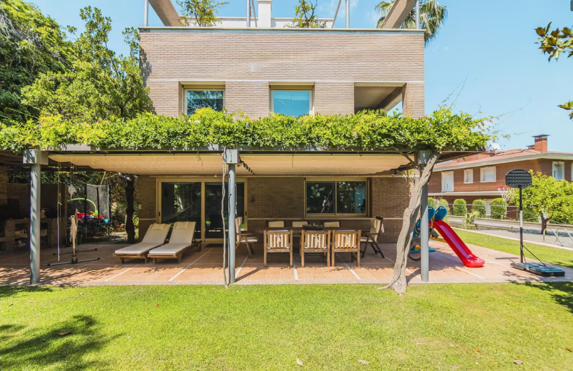 Apartamento en Eixample, Barcelona, España 2 dormitorios, 117 m2 No. 133500