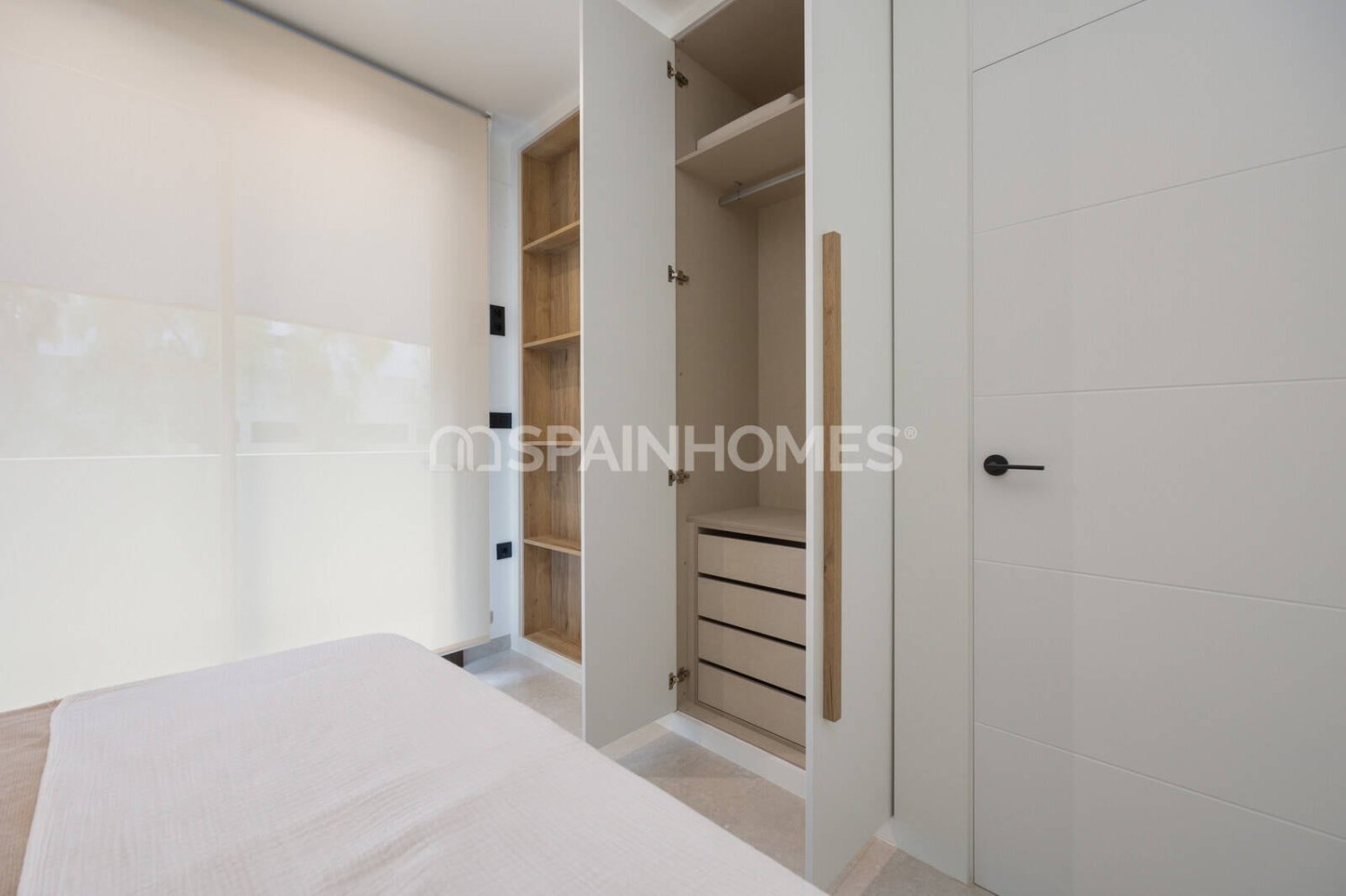 Appartamento a Guardamar del Segura, Alicante, Spagna 2 camere da letto, 76 mq. N° 181930