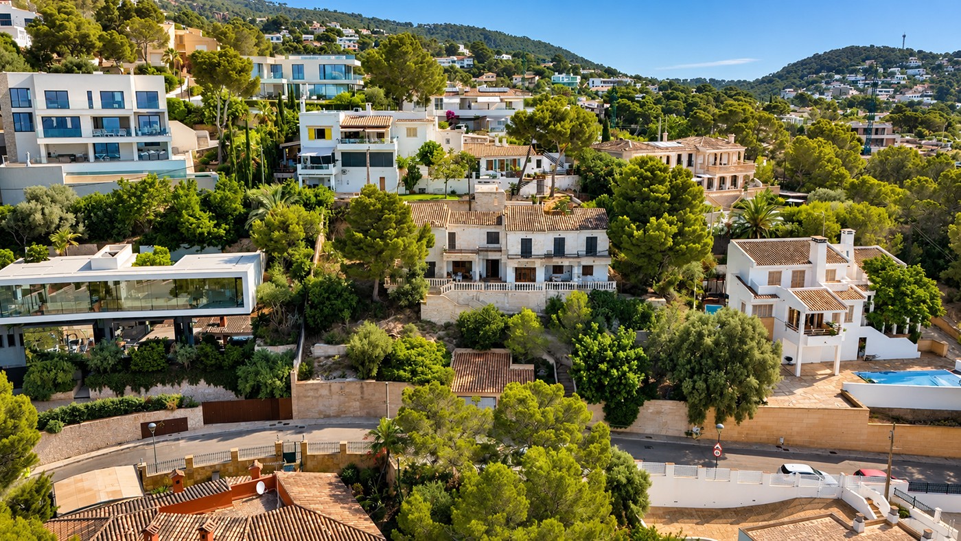 Villa in Mallorca, Spain 5 bedrooms,  No. 197991