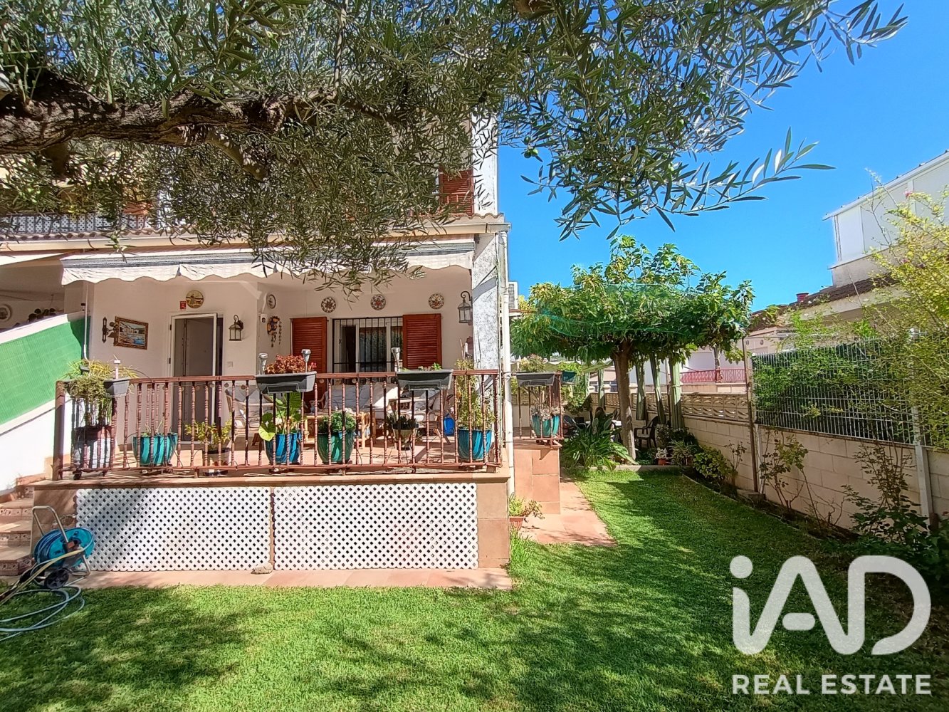 Townhouse in Calafell, Tarragona, Spain 4 bedrooms, 147 sq.m. No. 199591