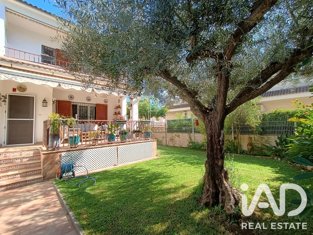 Townhouse in Calafell, Tarragona, Spain 4 bedrooms, 147 sq.m. No. 199591
