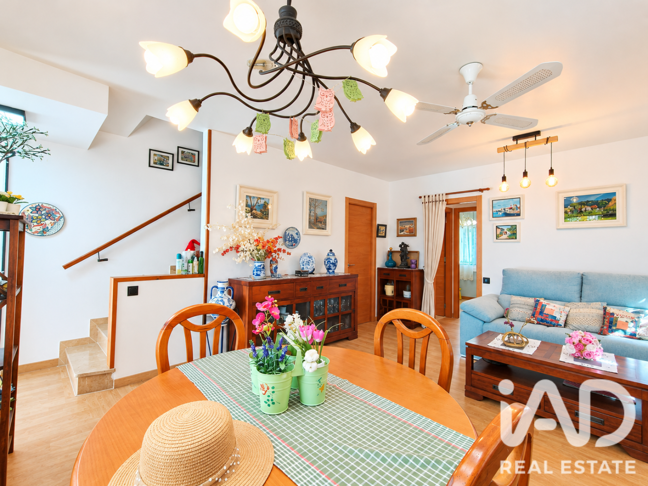 Townhouse in Calafell, Tarragona, Spain 4 bedrooms, 147 sq.m. No. 199591