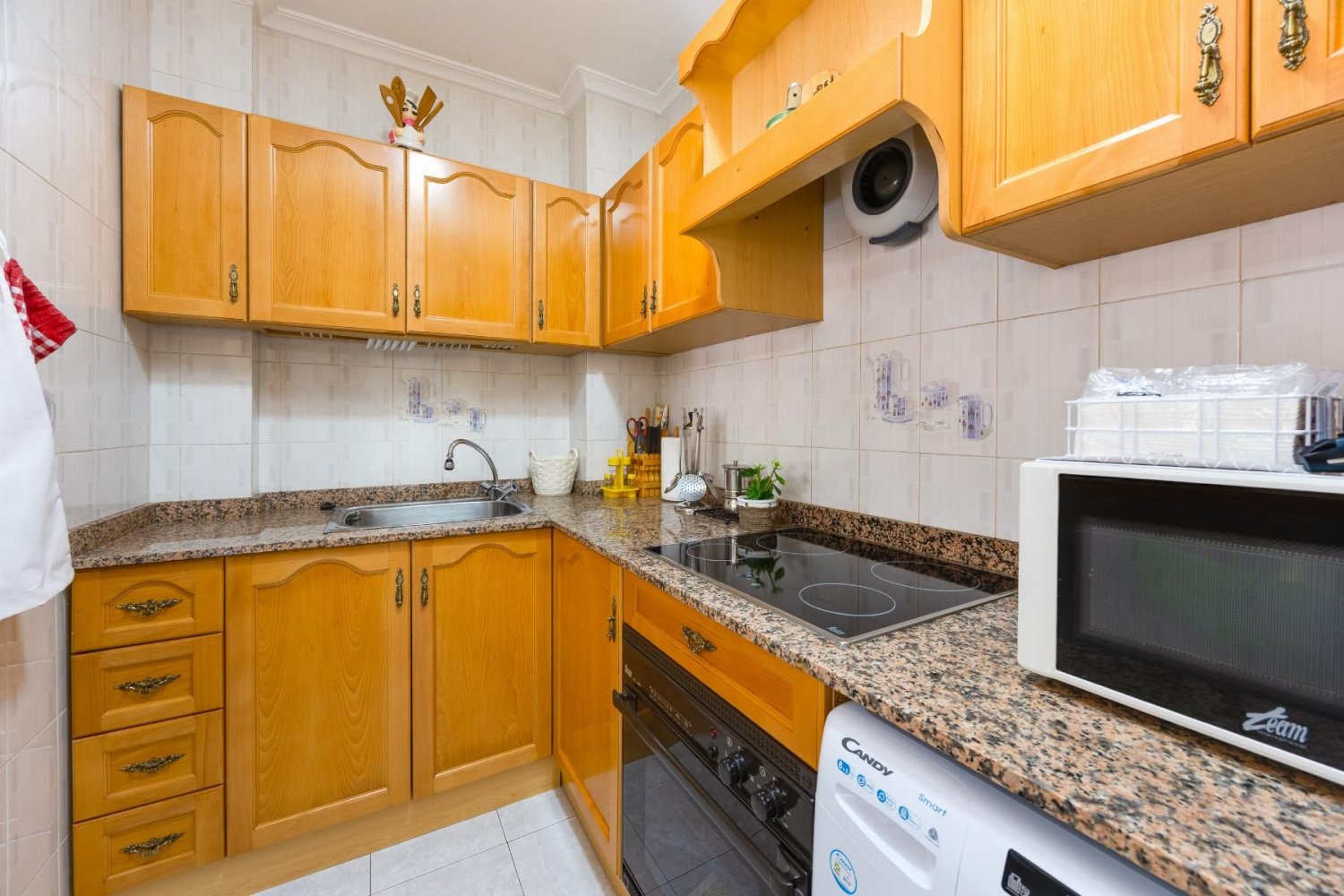 Apartament w Torrevieja, Alicante, Hiszpania 65 mkw. nr 197336