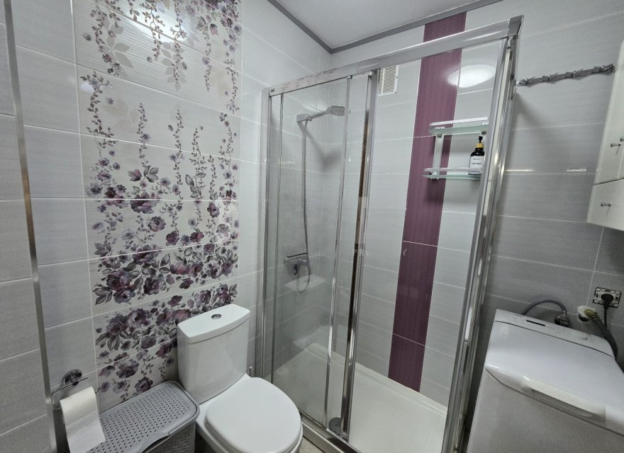 Apartamento en Playa Paraiso, Tenerife, España 2 dormitorios, 66 m2 No. 199911