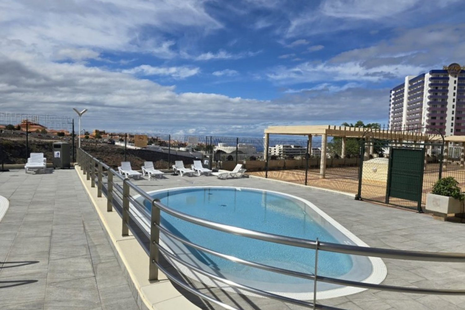 Apartamento en Playa Paraiso, Tenerife, España 2 dormitorios, 66 m2 No. 199911