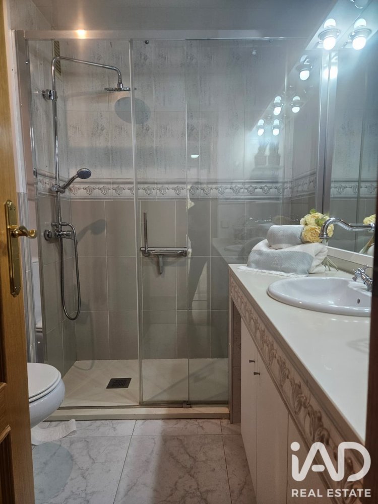 Wohnung in Cerdanyola Del Valles, Barcelona, Spanien 4 Schlafzimmer, 105 m2 Nr. 188377
