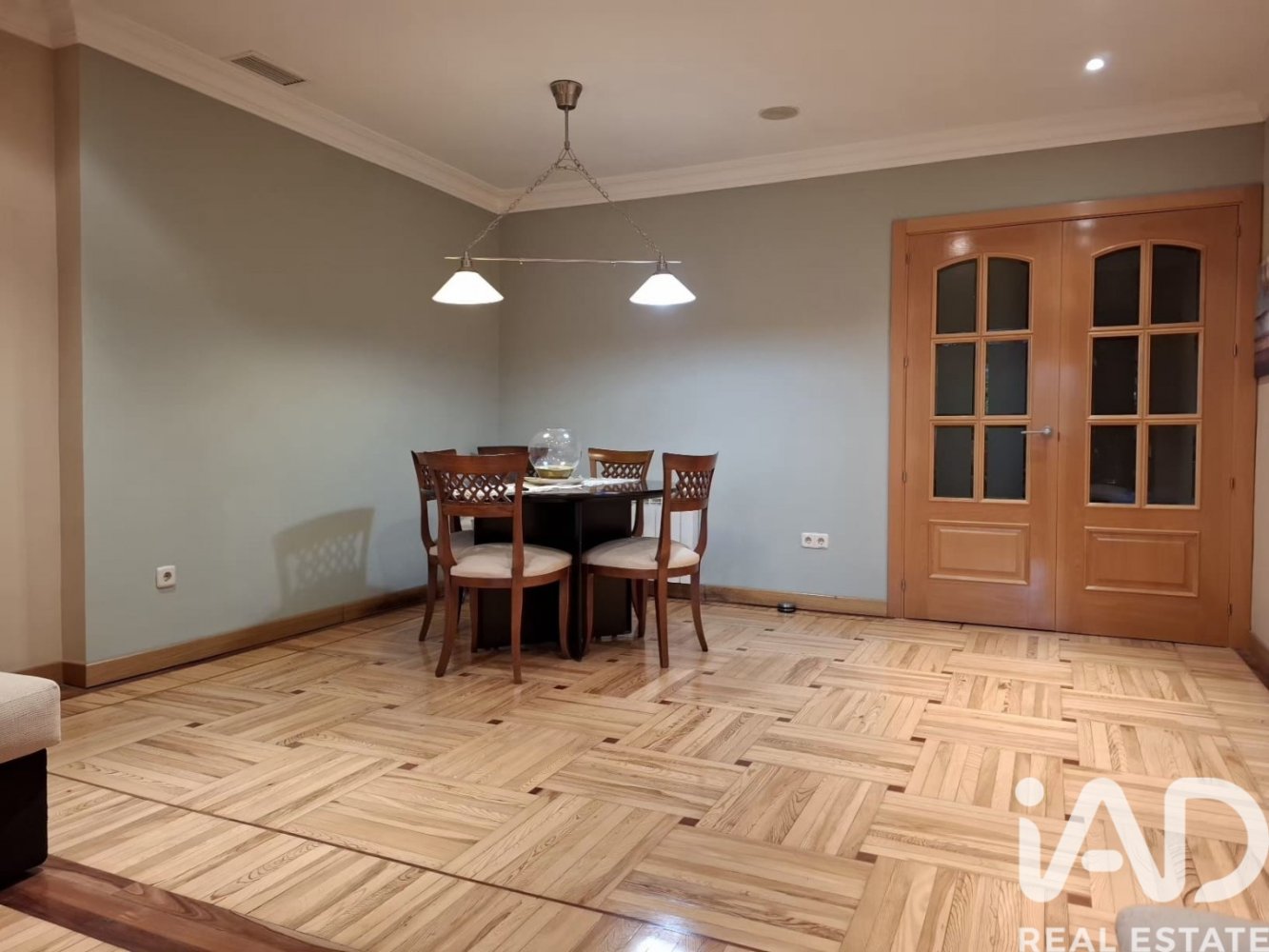 Apartment in Madrid, Spain 2 bedrooms, 104 sq.m. No. 198622