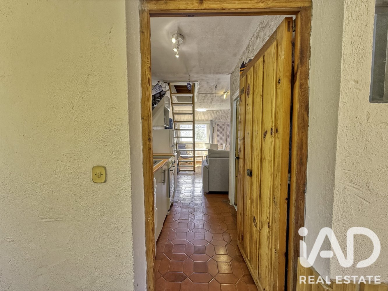 Apartment in Teruel, Spain 1 bedroom, 78 sq.m. No. 197763