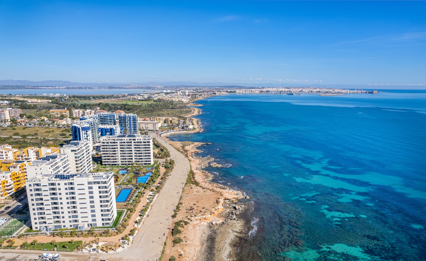 Huoneisto Punta Prima, Alicante, Espanja 2 makuuhuonetta, 120 m2 No. 125897