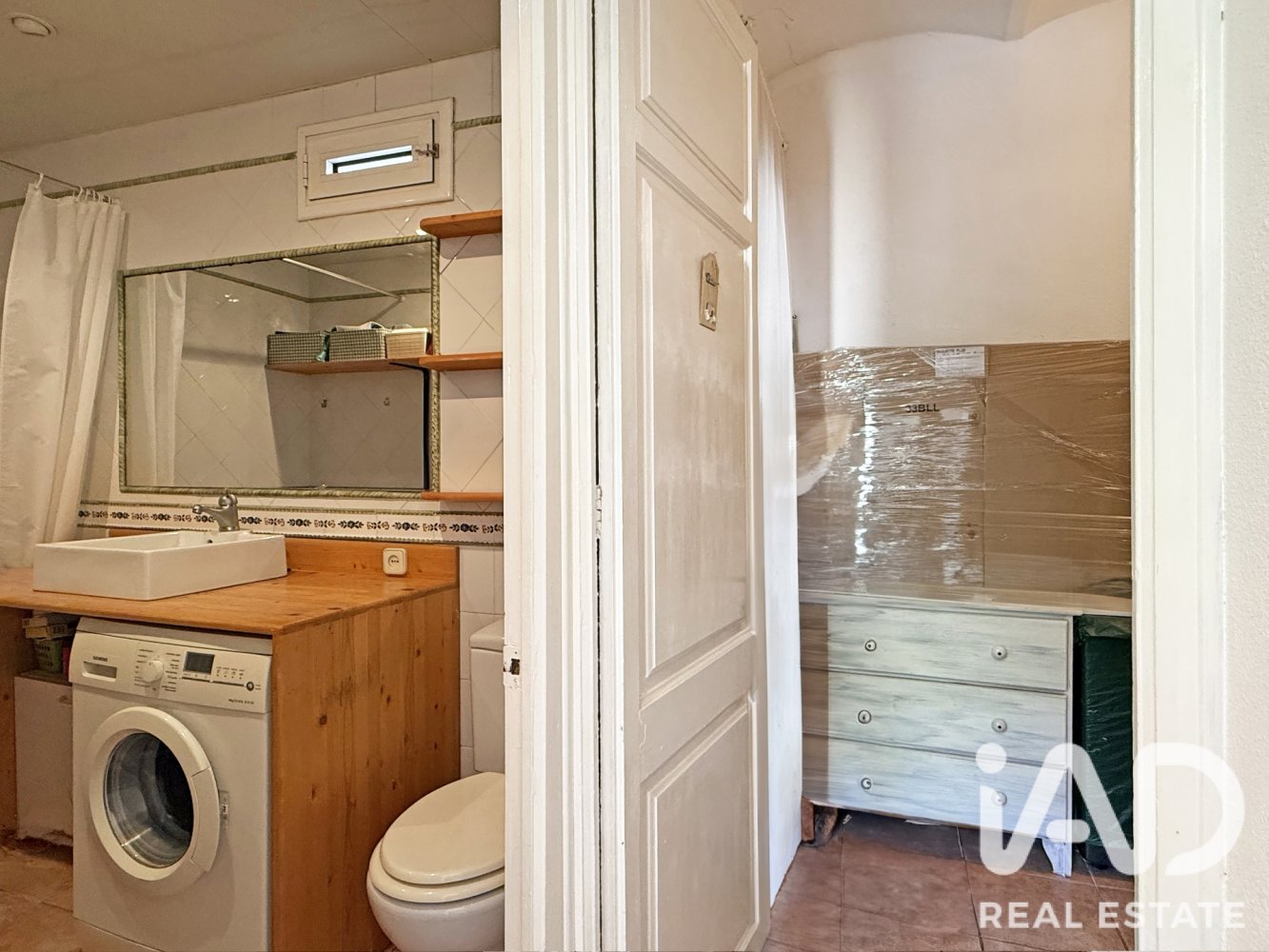 Wohnung in Barcelona, Spanien 3 Schlafzimmer, 59 m2 Nr. 198707
