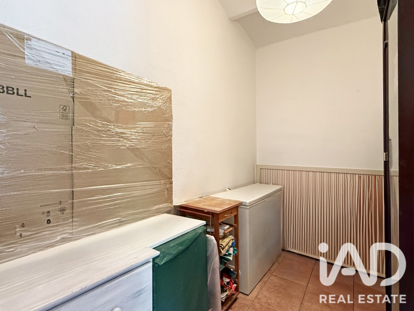Wohnung in Barcelona, Spanien 3 Schlafzimmer, 59 m2 Nr. 198707