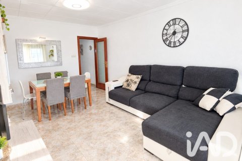 Apartment in Mollet Del Valles, Barcelona, Spain 3 bedrooms, 70 sq.m. No. 199618