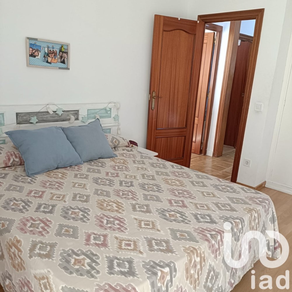Wohnung in Barcelona, Spanien 4 Schlafzimmer, 121 m2 Nr. 198729
