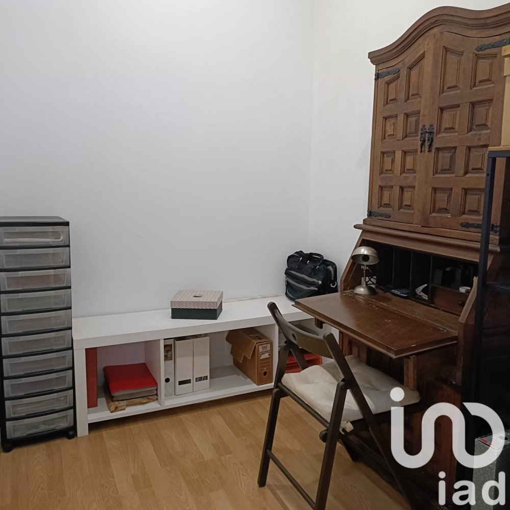 Wohnung in Barcelona, Spanien 4 Schlafzimmer, 121 m2 Nr. 198729