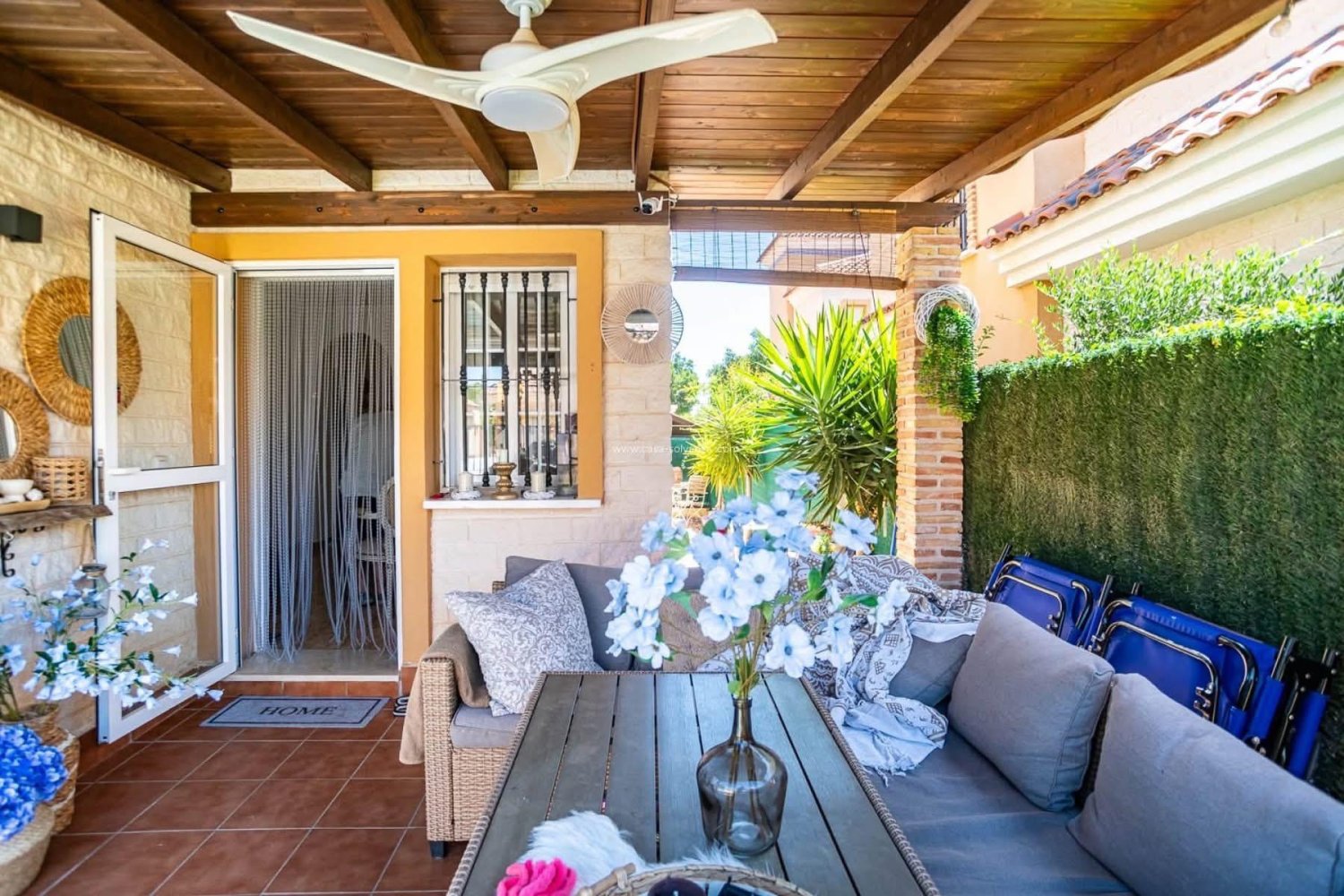Villa en Guardamar del Segura, Alicante, España 3 dormitorios, 88 m2 No. 197032