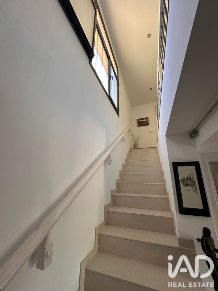 House in Cunit, Tarragona, Spain 4 bedrooms, 231 sq.m. No. 197735
