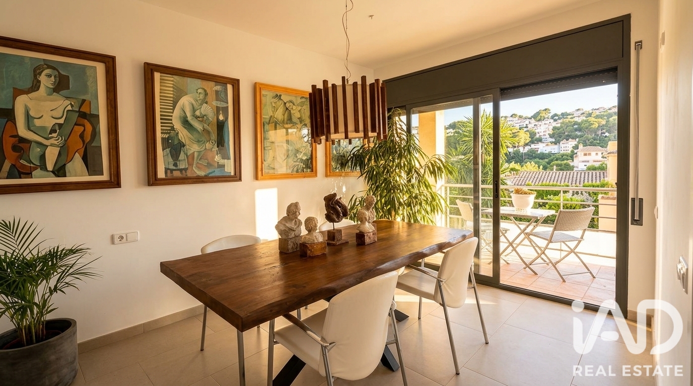 House in Cunit, Tarragona, Spain 4 bedrooms, 231 sq.m. No. 197735