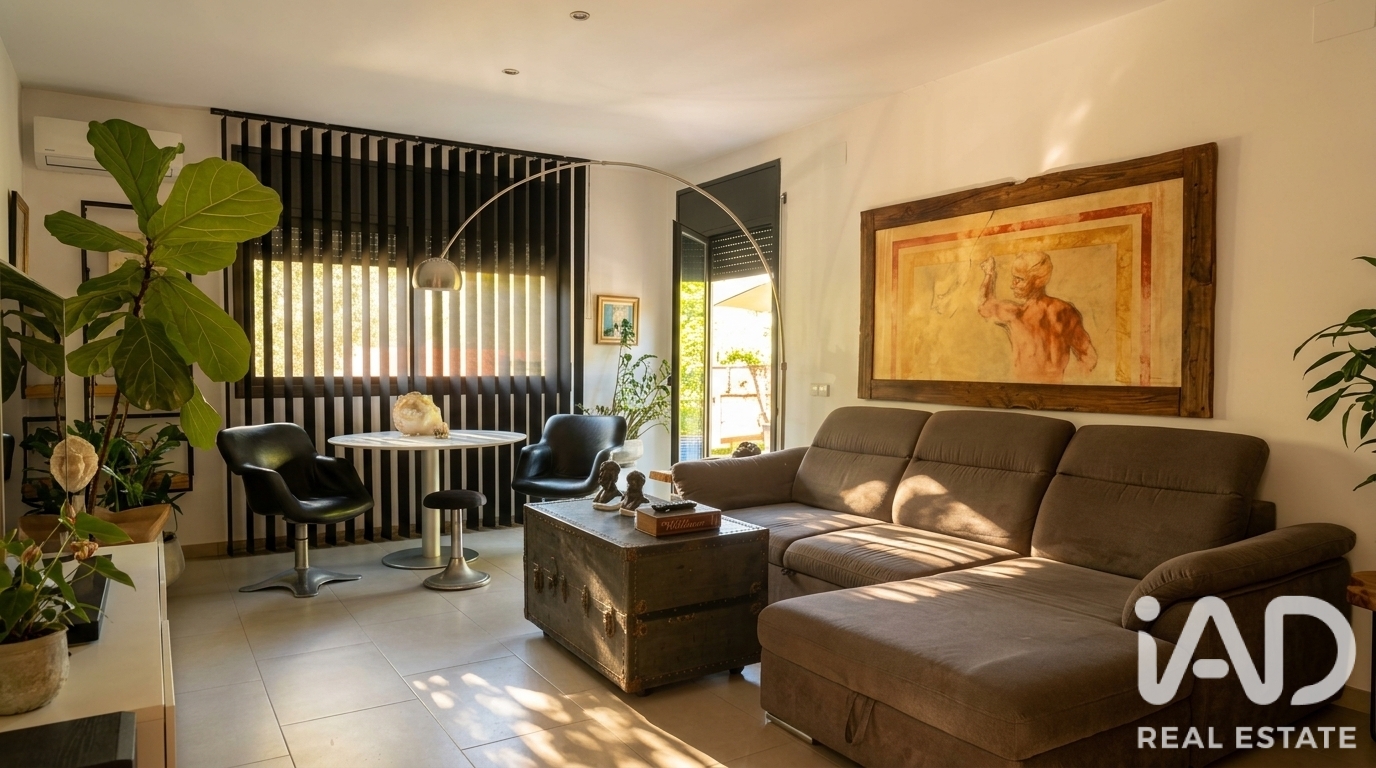 House in Cunit, Tarragona, Spain 4 bedrooms, 231 sq.m. No. 197735