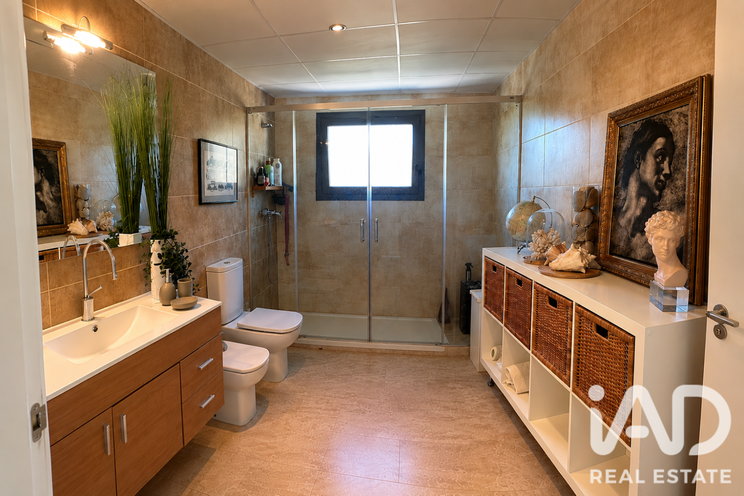 House in Cunit, Tarragona, Spain 4 bedrooms, 231 sq.m. No. 197735