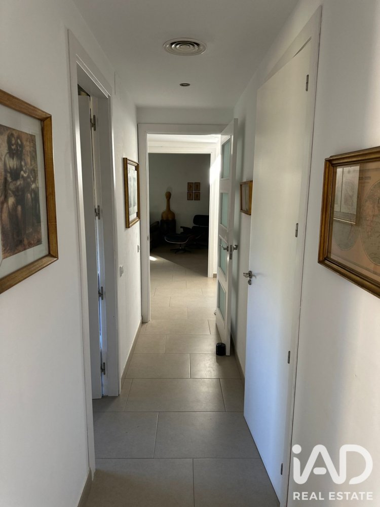 House in Cunit, Tarragona, Spain 4 bedrooms, 231 sq.m. No. 197735