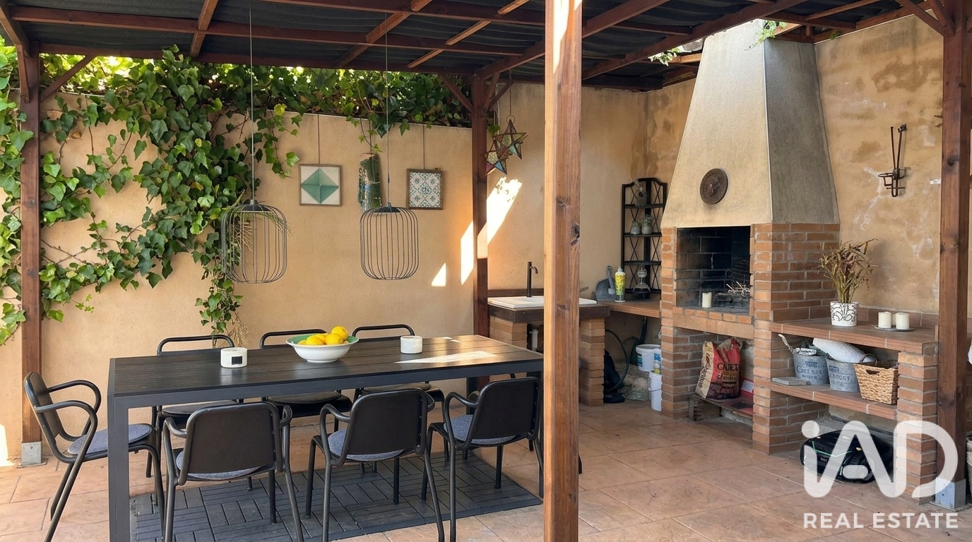 House in Cunit, Tarragona, Spain 4 bedrooms, 231 sq.m. No. 197735