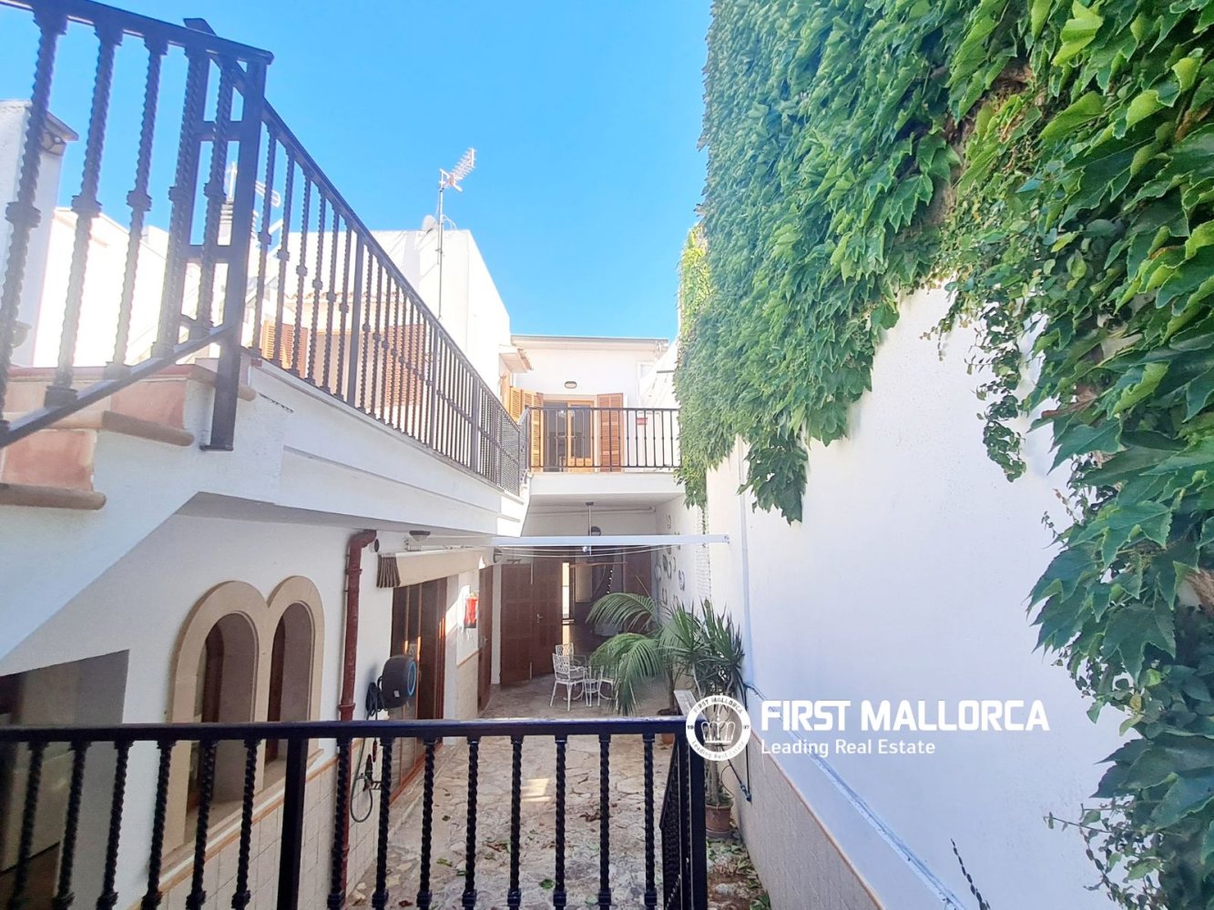 Kaupunkipientalo Santa Margalida, Mallorca, Espanja 4 makuuhuonetta, 170 m2 No. 197926