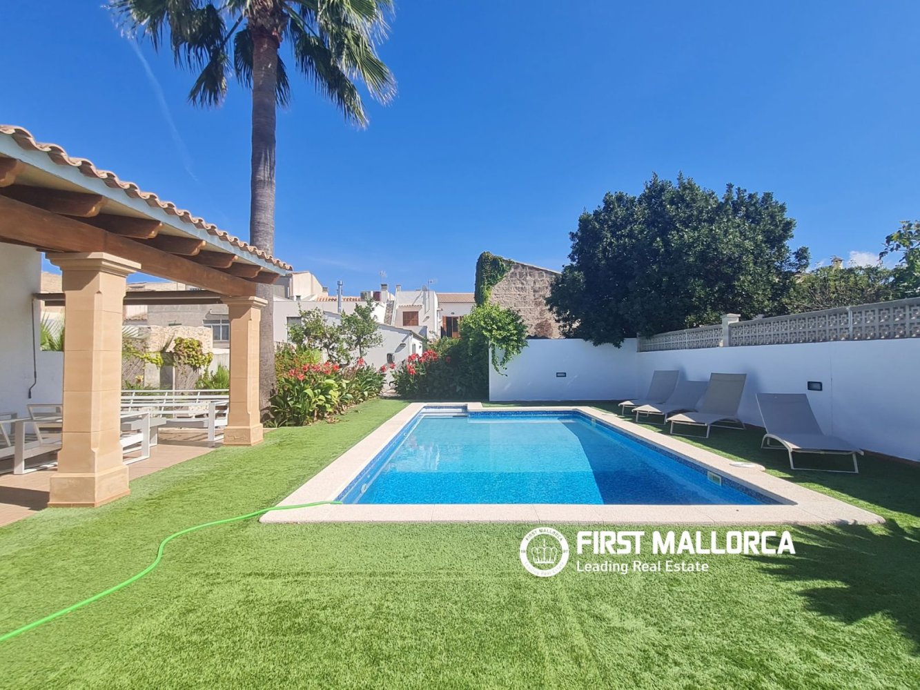 Kaupunkipientalo Santa Margalida, Mallorca, Espanja 4 makuuhuonetta, 170 m2 No. 197926