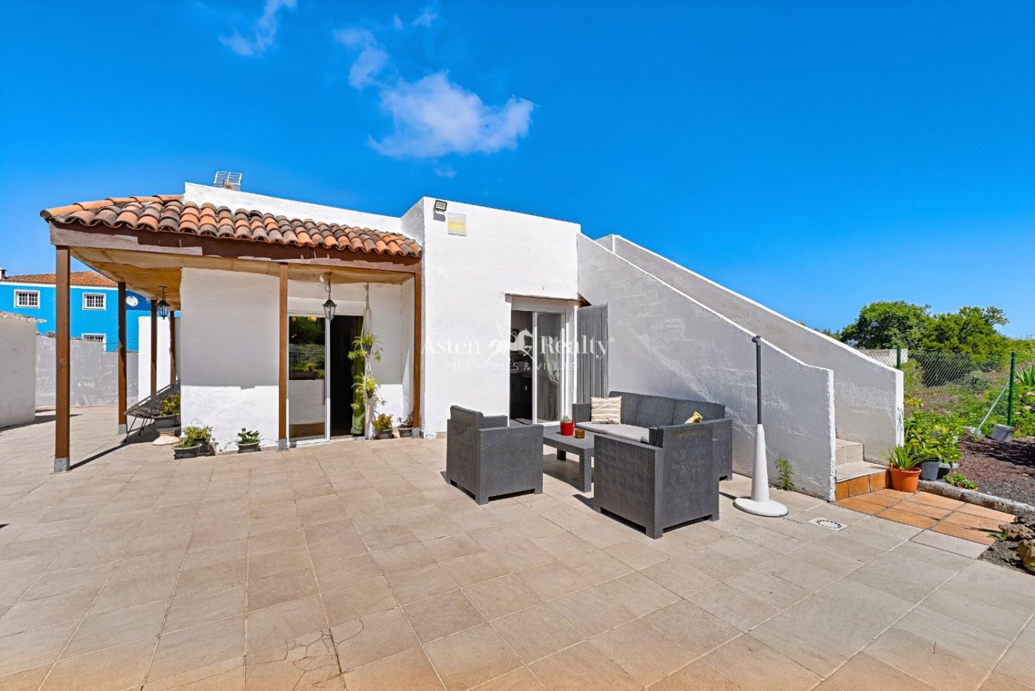 Villa i Tenerife, Spanien 4 sovrum, 241 kvm. Nr. 198394