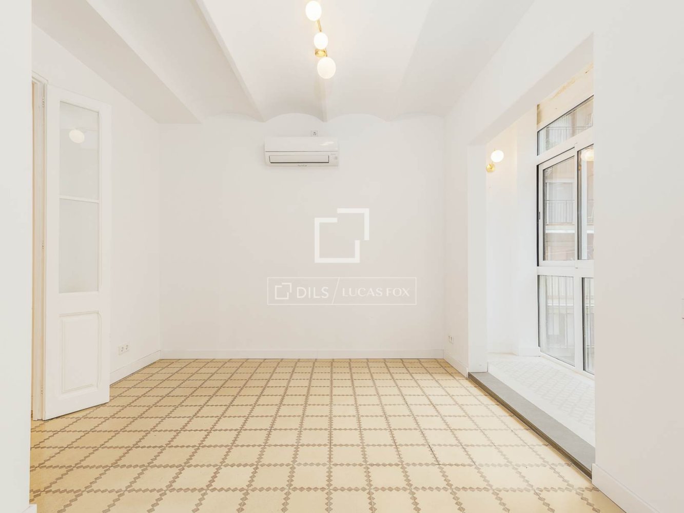 Apartment à Barcelona, Espagne 2 chambres, 78 m2 No. 200013