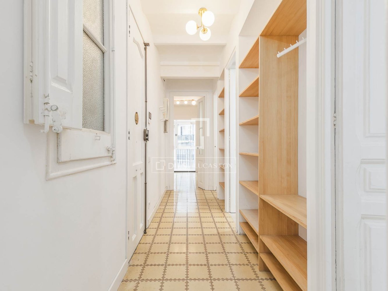 Apartment à Barcelona, Espagne 2 chambres, 78 m2 No. 200013