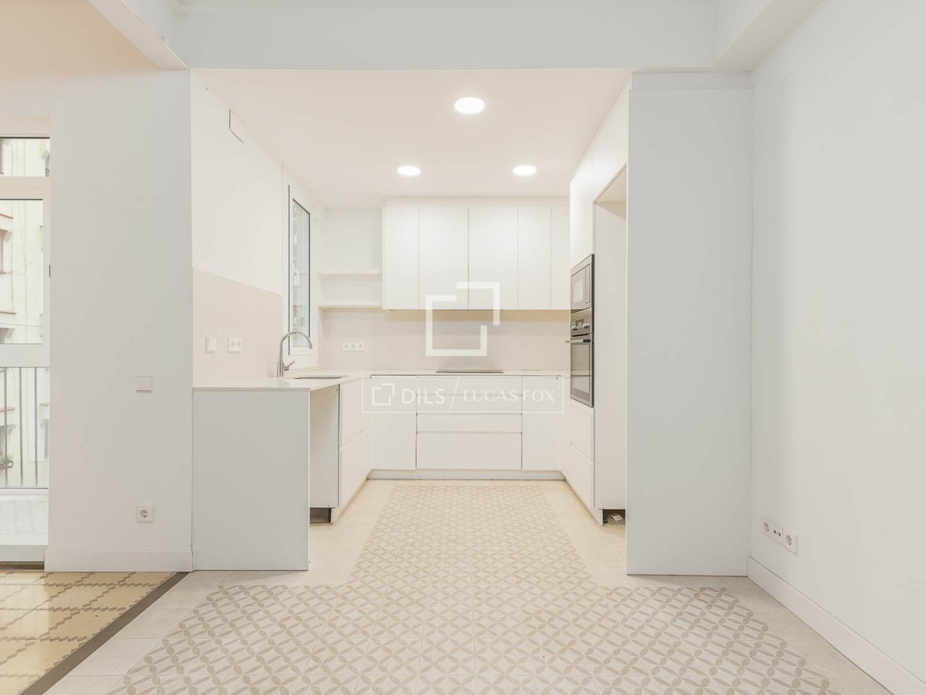 Apartment à Barcelona, Espagne 2 chambres, 78 m2 No. 200013