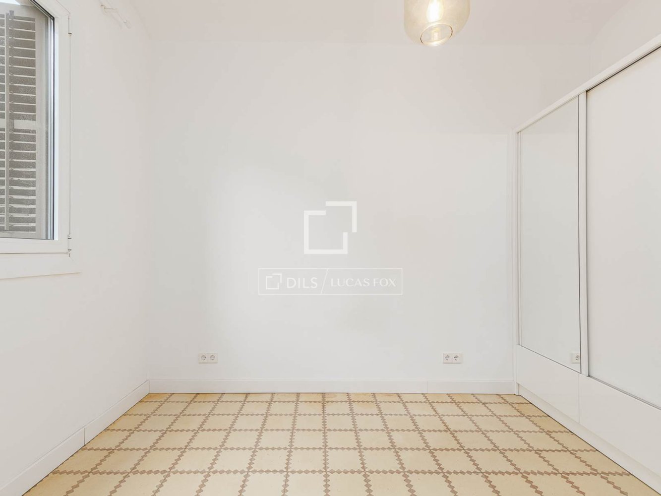 Apartment à Barcelona, Espagne 2 chambres, 78 m2 No. 200013