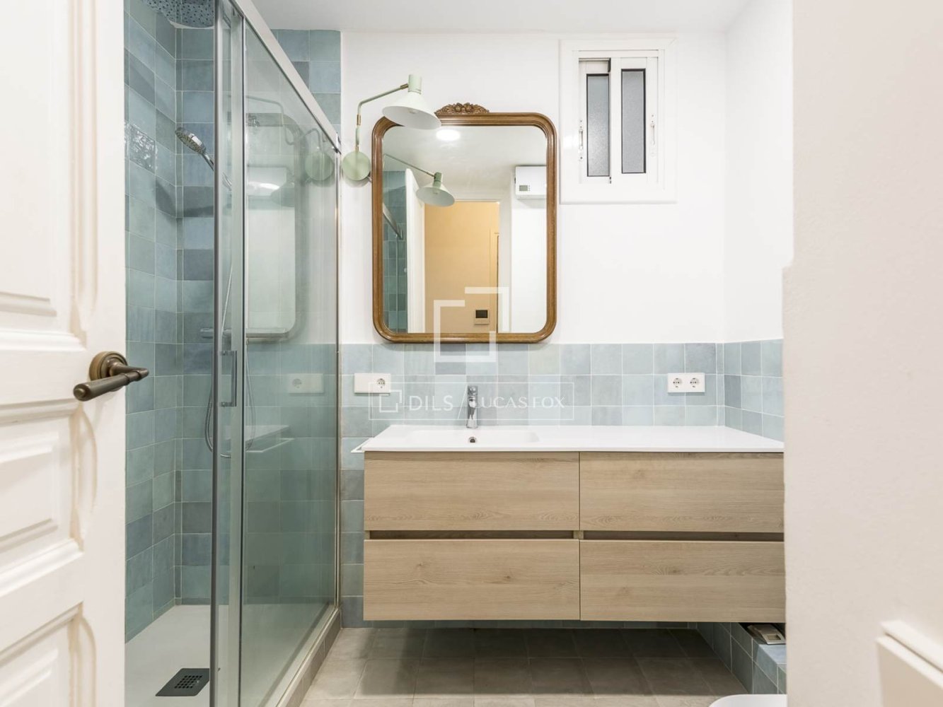 Apartment à Barcelona, Espagne 2 chambres, 78 m2 No. 200013