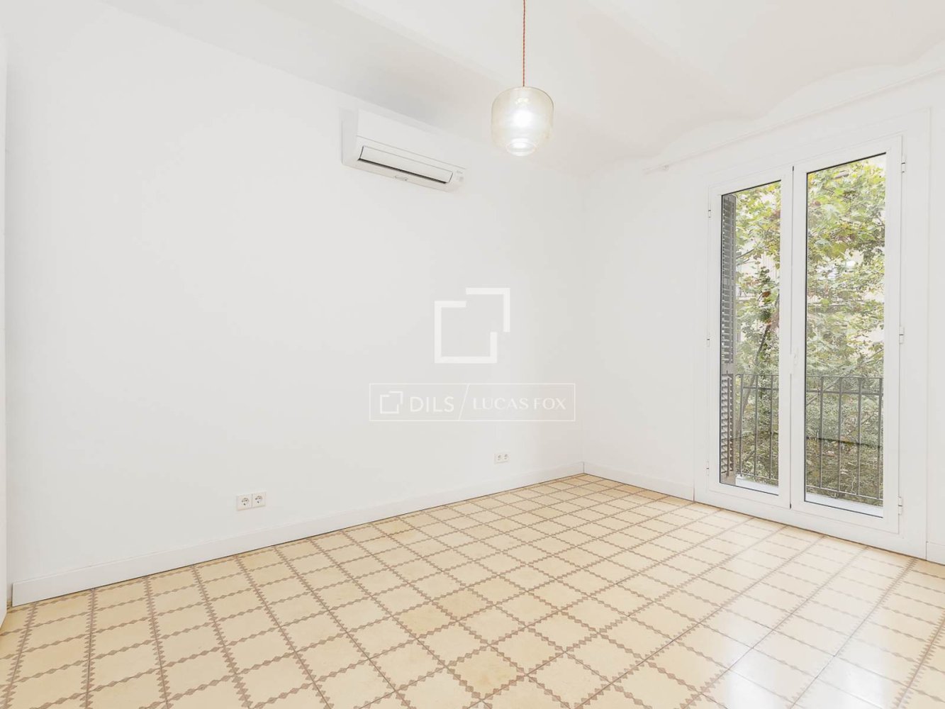 Apartment à Barcelona, Espagne 2 chambres, 78 m2 No. 200013