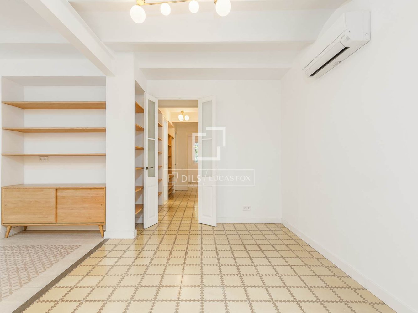 Apartment à Barcelona, Espagne 2 chambres, 78 m2 No. 200013