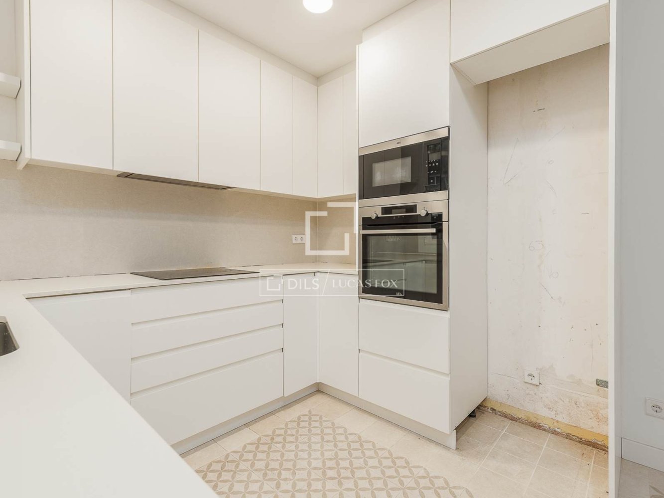 Apartment à Barcelona, Espagne 2 chambres, 78 m2 No. 200013