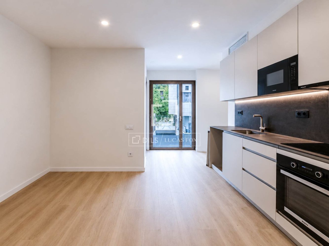 Apartamento en Sitges, Barcelona, España 1 dormitorio, 45 m2 No. 167568