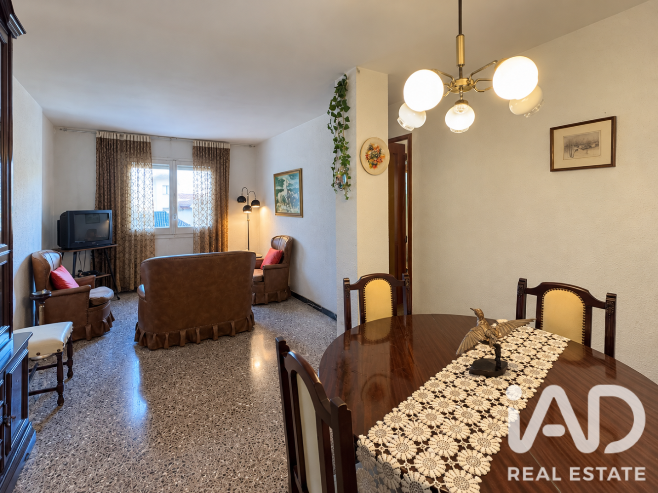 Apartment in Flix, Tarragona, Spain 3 bedrooms, 113 sq.m. No. 199530